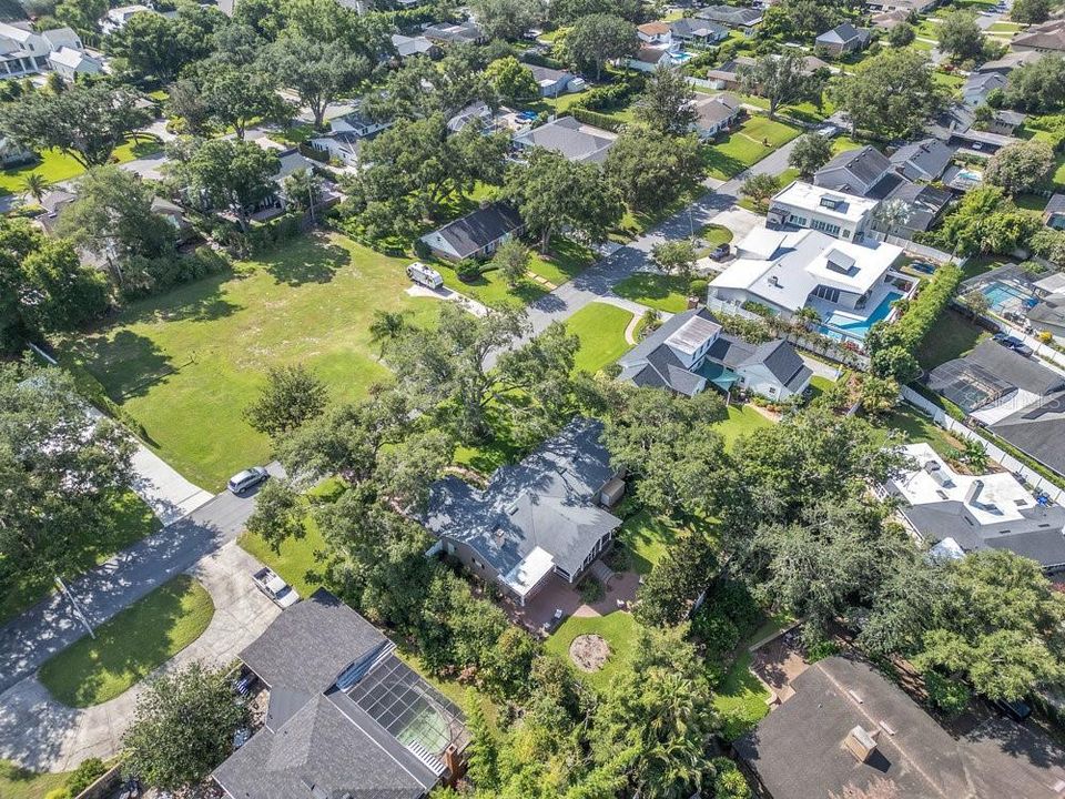 Active With Contract: $695,000 (3 beds, 2 baths, 2058 Square Feet)