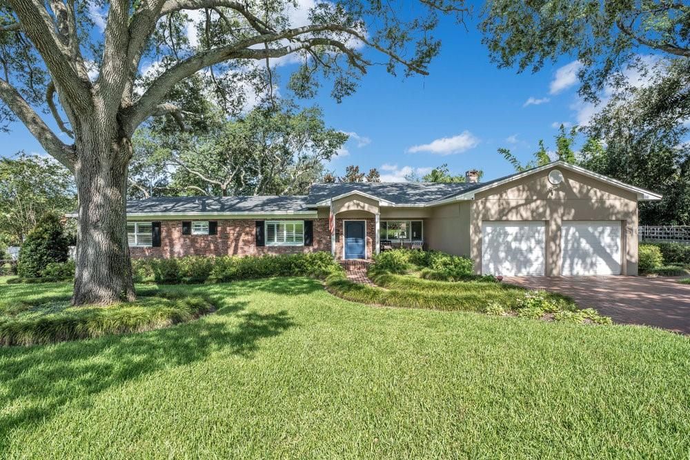 Active With Contract: $695,000 (3 beds, 2 baths, 2058 Square Feet)