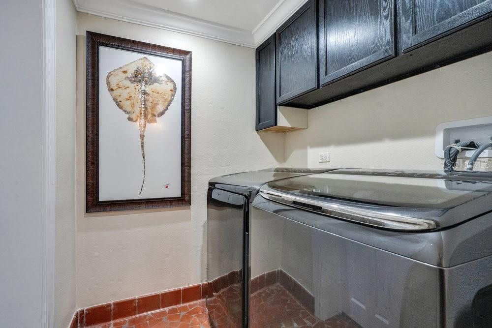 Active With Contract: $695,000 (3 beds, 2 baths, 2058 Square Feet)