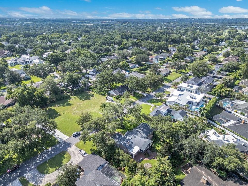 Active With Contract: $695,000 (3 beds, 2 baths, 2058 Square Feet)