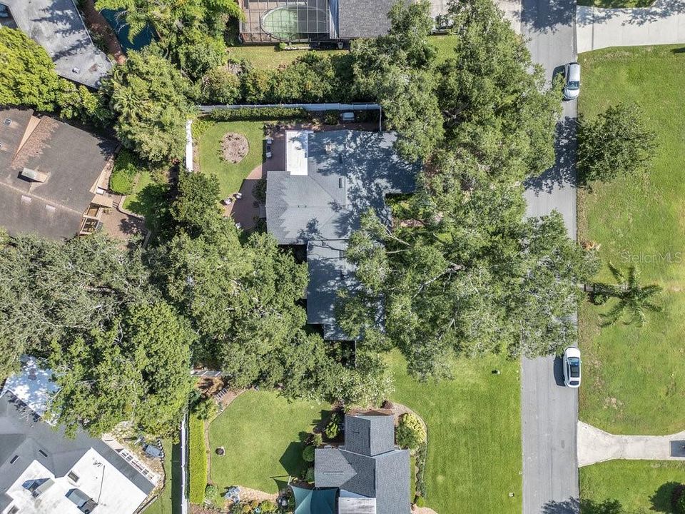 Active With Contract: $695,000 (3 beds, 2 baths, 2058 Square Feet)