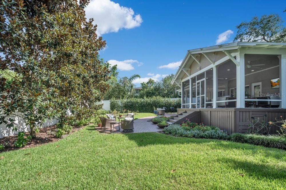 Active With Contract: $695,000 (3 beds, 2 baths, 2058 Square Feet)