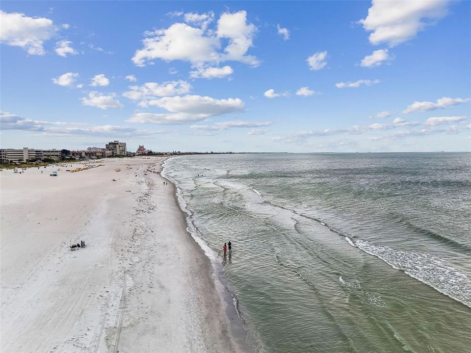 待售: $874,900 (2 贝兹, 2 浴室, 1420 平方英尺)