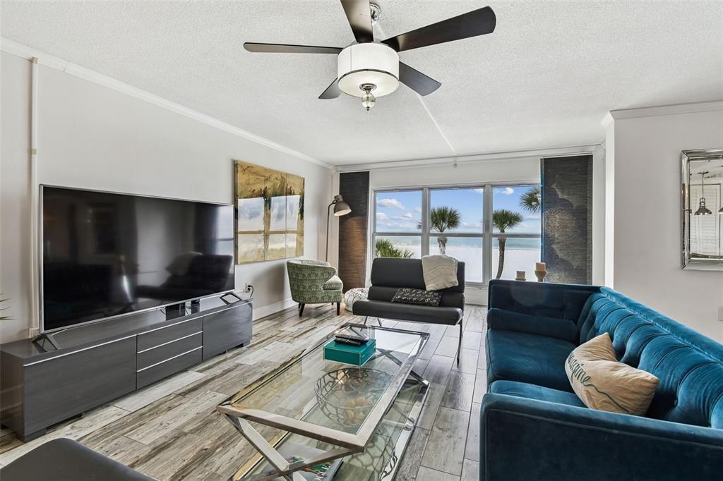 待售: $874,900 (2 贝兹, 2 浴室, 1420 平方英尺)