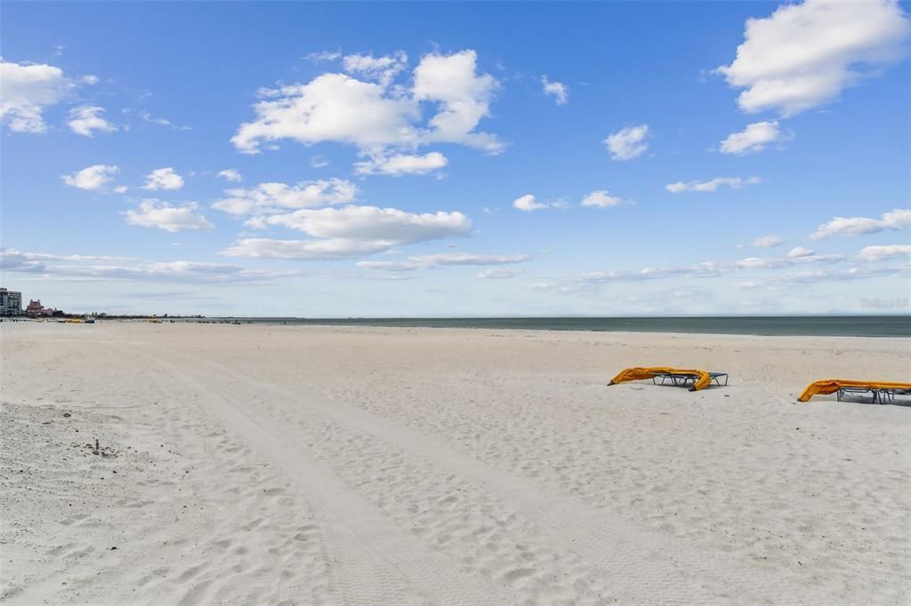 待售: $874,900 (2 贝兹, 2 浴室, 1420 平方英尺)