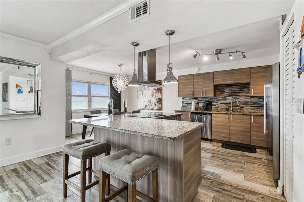 待售: $874,900 (2 贝兹, 2 浴室, 1420 平方英尺)