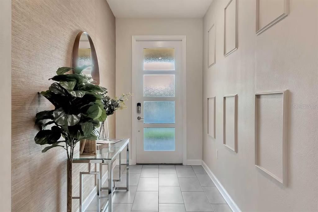 Activo con contrato: $625,000 (6 camas, 5 baños, 2996 Pies cuadrados)