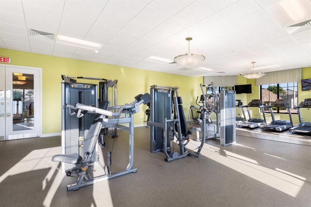 Activo con contrato: $625,000 (6 camas, 5 baños, 2996 Pies cuadrados)