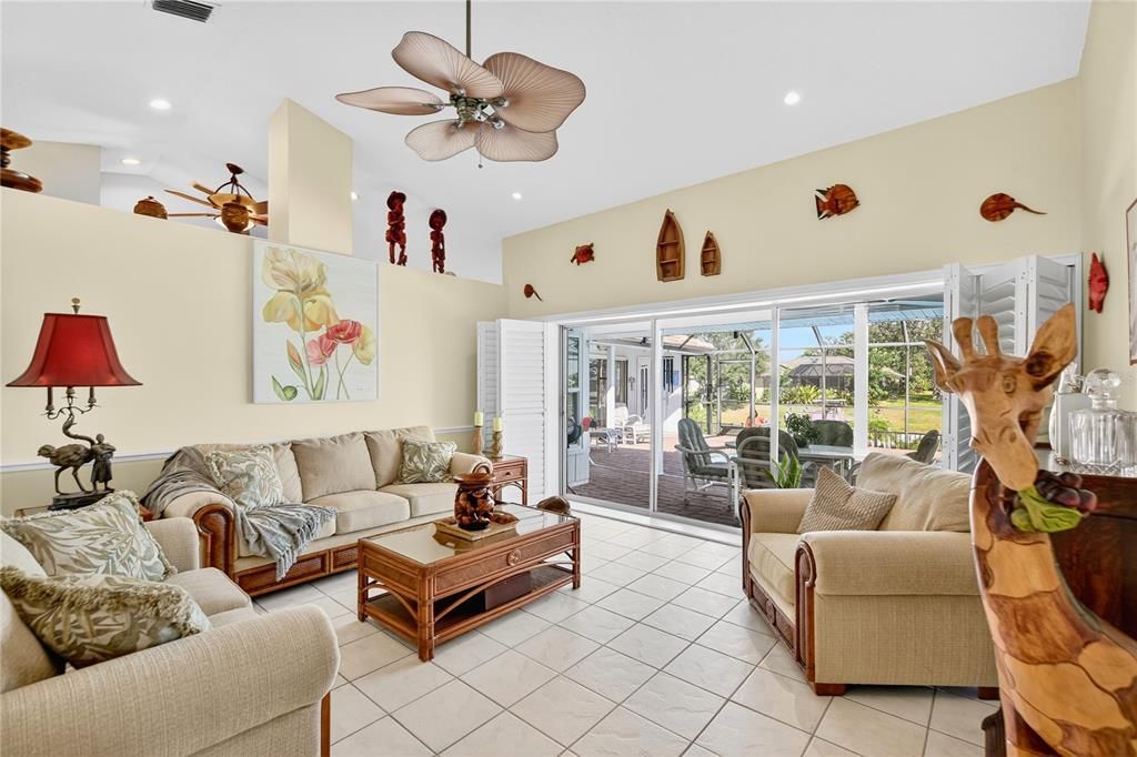 待售: $995,000 (3 贝兹, 2 浴室, 2206 平方英尺)