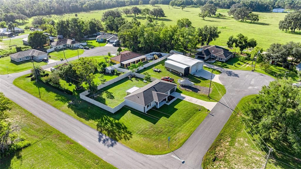 Active With Contract: $259,900 (3 beds, 2 baths, 1456 Square Feet)