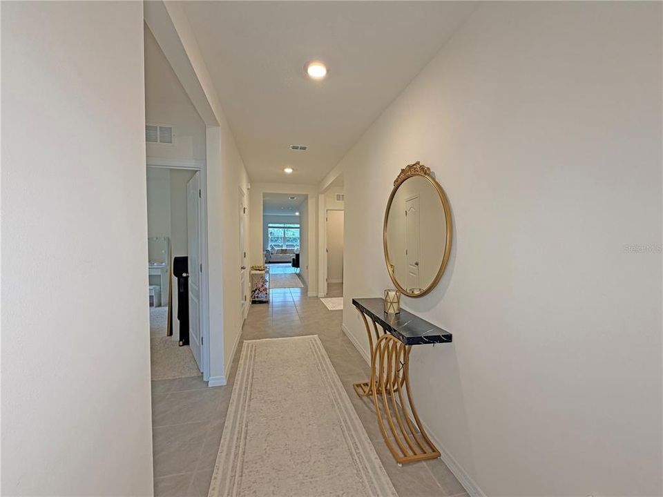 For Rent: $2,275 (4 beds, 2 baths, 1836 Square Feet)