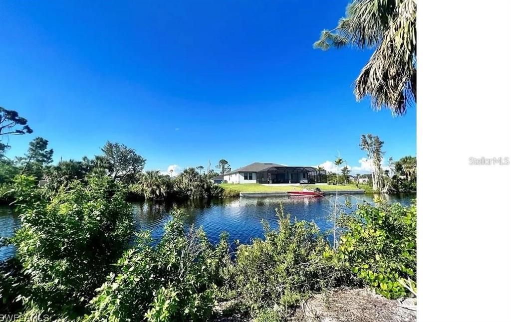 На продажу: $94,000 (0.23 acres)