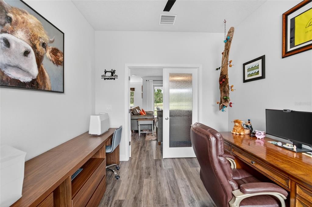 Activo con contrato: $475,000 (3 camas, 2 baños, 1961 Pies cuadrados)