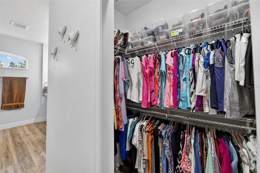 Activo con contrato: $475,000 (3 camas, 2 baños, 1961 Pies cuadrados)