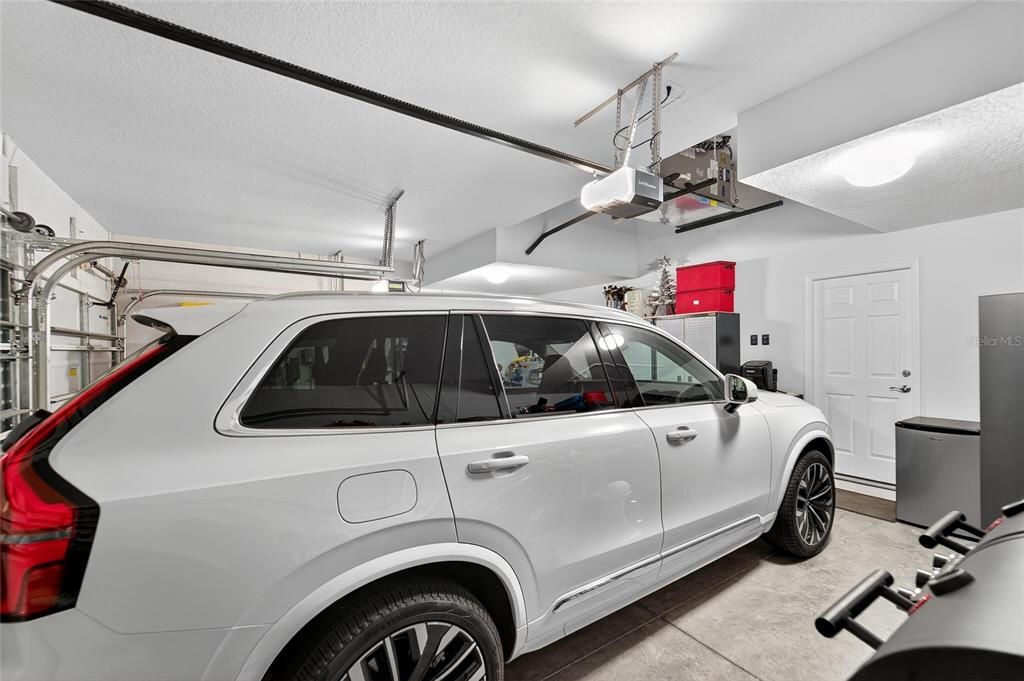 Activo con contrato: $475,000 (3 camas, 2 baños, 1961 Pies cuadrados)