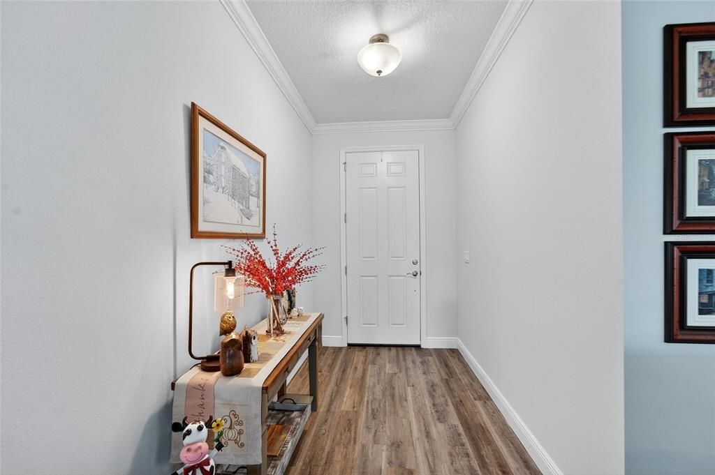 Activo con contrato: $475,000 (3 camas, 2 baños, 1961 Pies cuadrados)