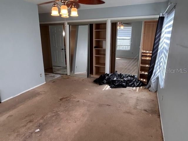 合同活跃: $460,000 (4 贝兹, 3 浴室, 1818 平方英尺)