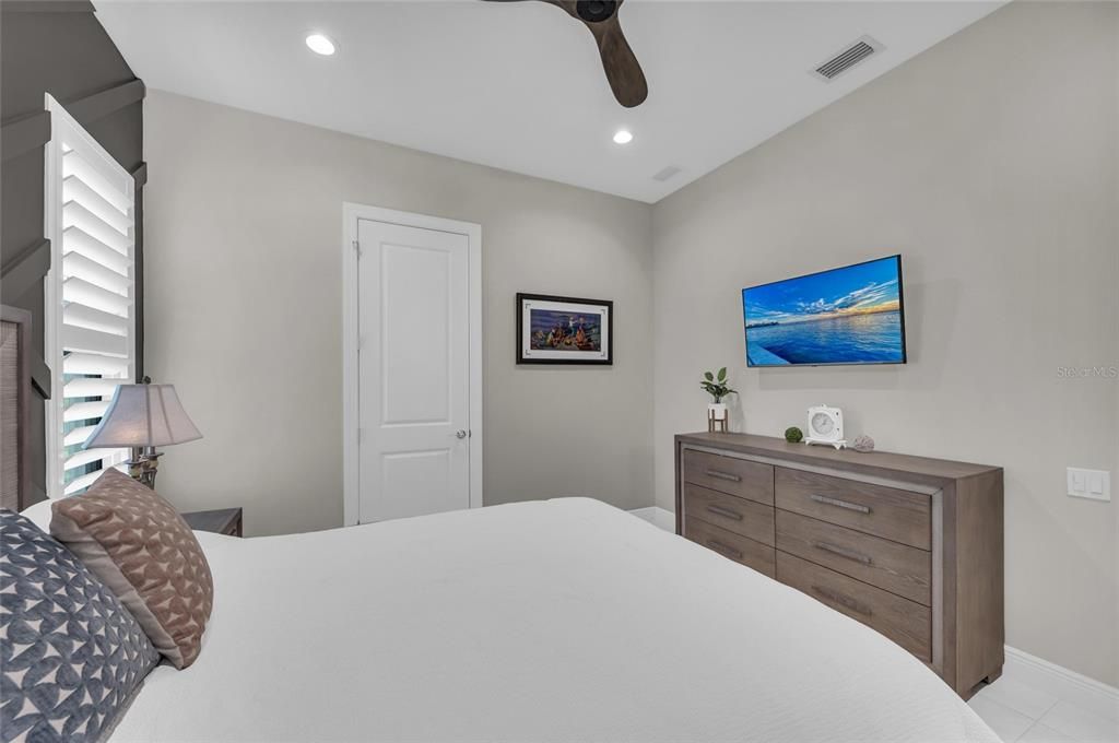 For Sale: $2,750,000 (3 beds, 3 baths, 3217 Square Feet)