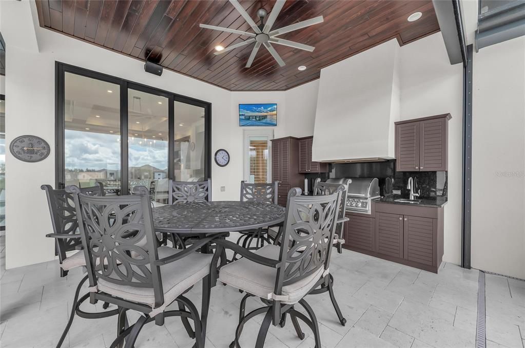 For Sale: $2,750,000 (3 beds, 3 baths, 3217 Square Feet)