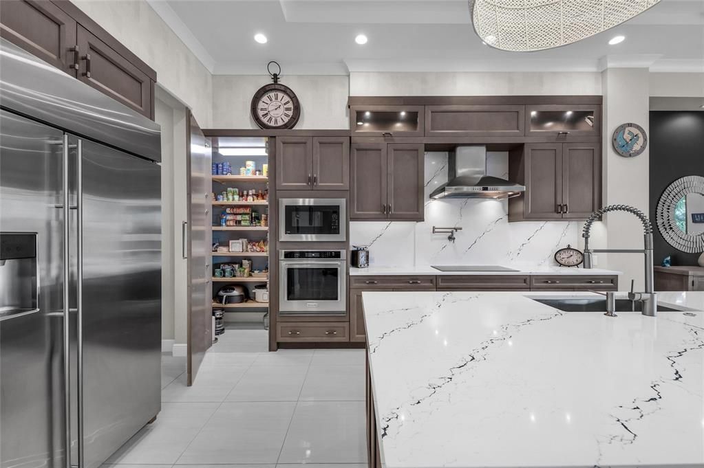 For Sale: $2,750,000 (3 beds, 3 baths, 3217 Square Feet)