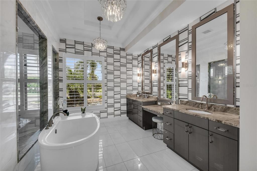 For Sale: $2,750,000 (3 beds, 3 baths, 3217 Square Feet)