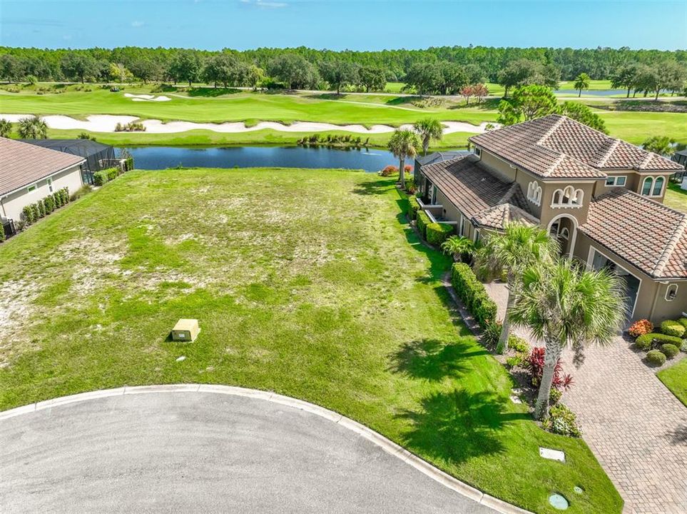 待售: $115,000 (0.18 acres)