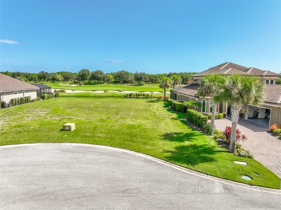 待售: $115,000 (0.18 acres)