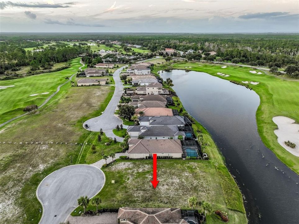 待售: $115,000 (0.18 acres)