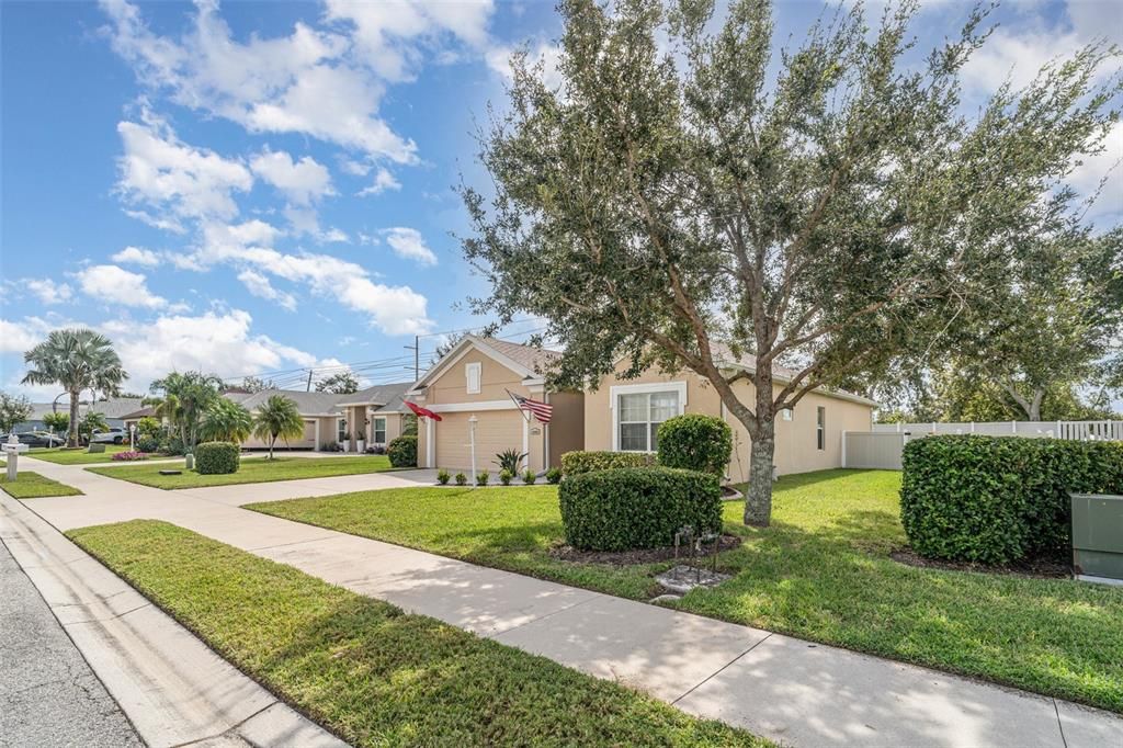 En Venta: $490,000 (3 camas, 2 baños, 1556 Pies cuadrados)