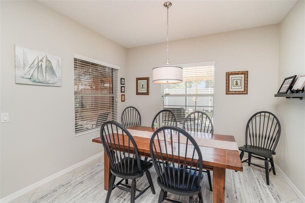 En Venta: $490,000 (3 camas, 2 baños, 1556 Pies cuadrados)