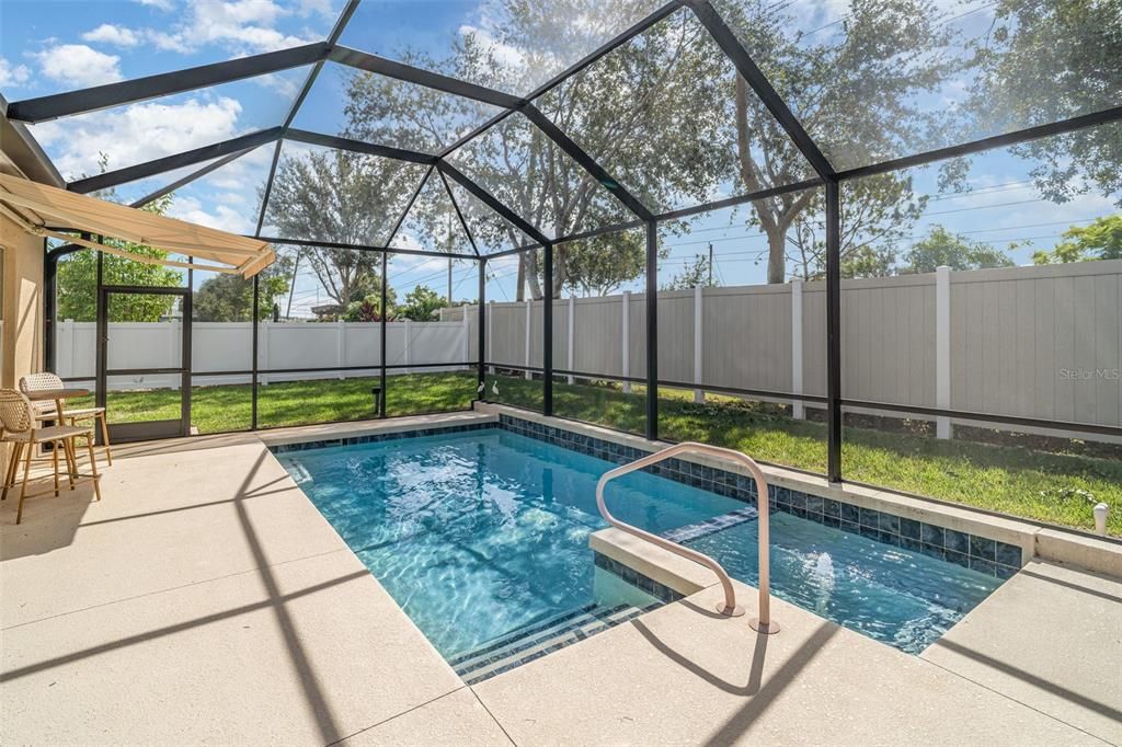 En Venta: $490,000 (3 camas, 2 baños, 1556 Pies cuadrados)