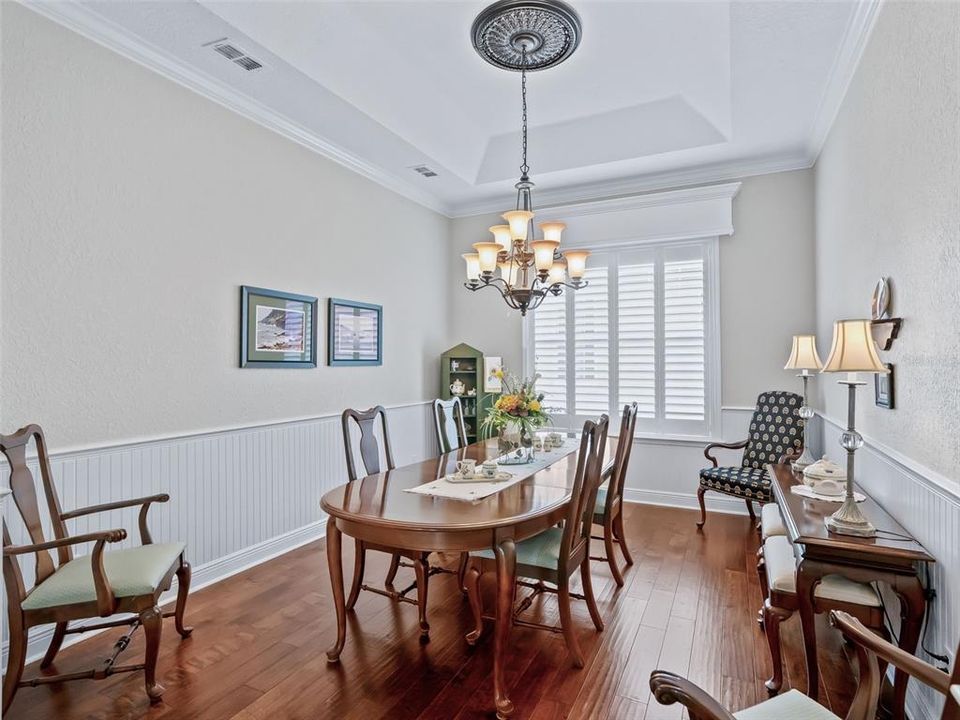 На продажу: $499,900 (3 спален, 2 ванн, 2354 Квадратных фут)