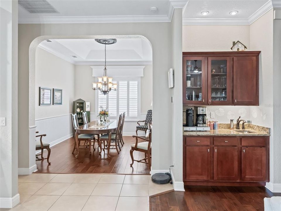 На продажу: $499,900 (3 спален, 2 ванн, 2354 Квадратных фут)