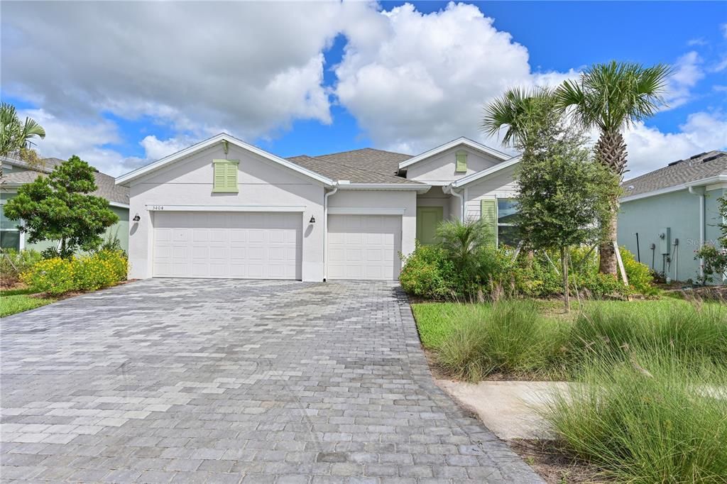 Под контрактом: $478,197 (4 спален, 3 ванн, 2267 Квадратных фут)