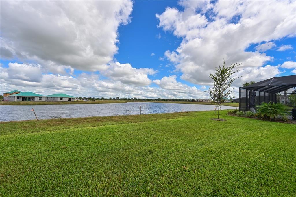 Под контрактом: $478,197 (4 спален, 3 ванн, 2267 Квадратных фут)