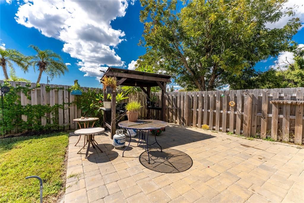 待售: $400,000 (3 贝兹, 2 浴室, 1621 平方英尺)