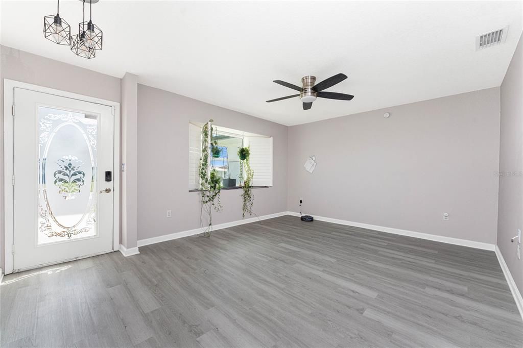 待售: $400,000 (3 贝兹, 2 浴室, 1621 平方英尺)