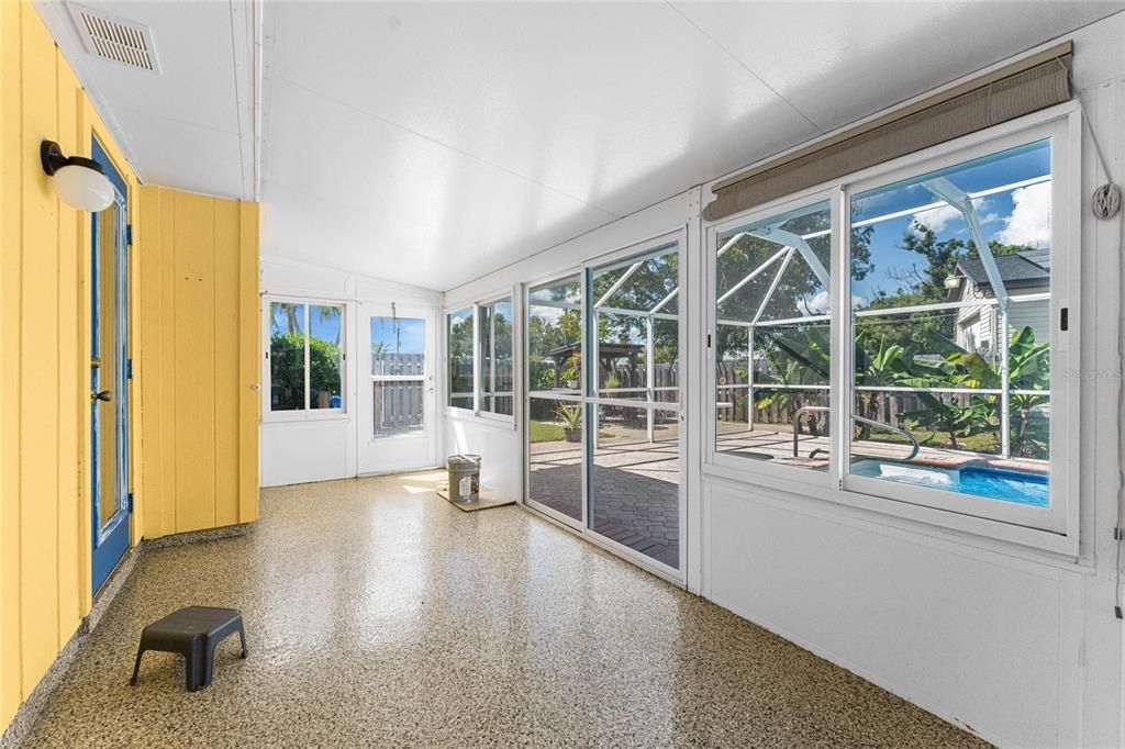 待售: $400,000 (3 贝兹, 2 浴室, 1621 平方英尺)