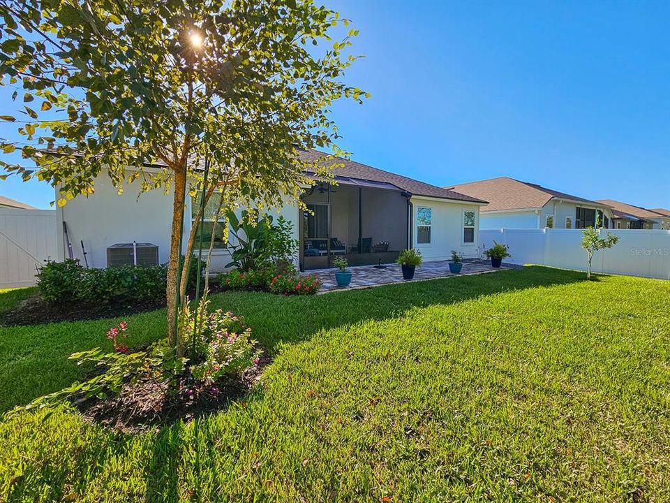 待售: $438,000 (4 贝兹, 3 浴室, 2356 平方英尺)