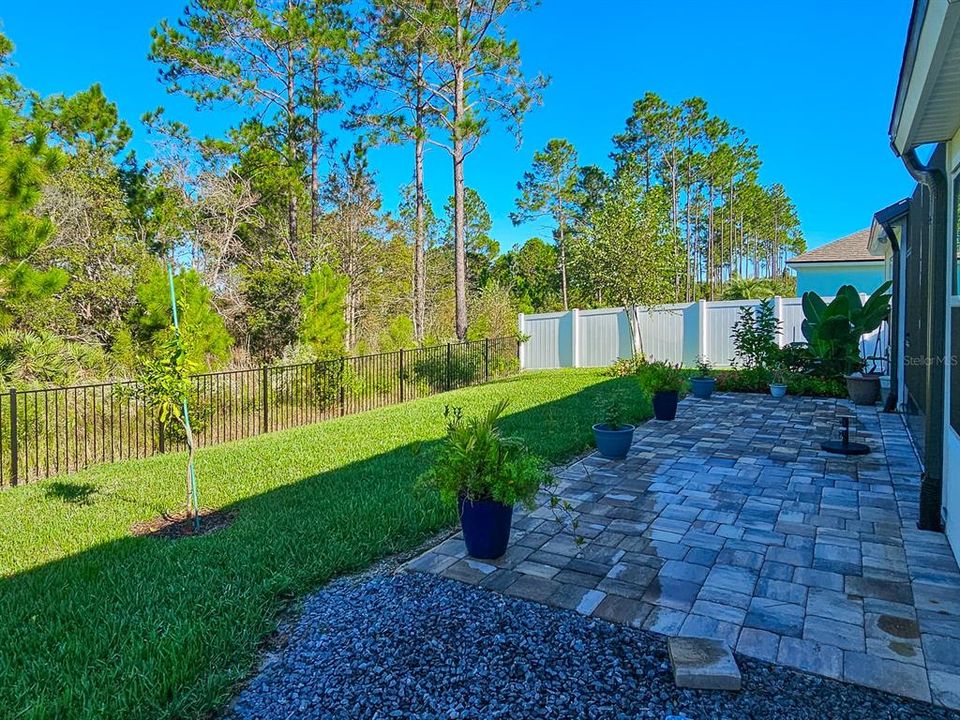 待售: $438,000 (4 贝兹, 3 浴室, 2356 平方英尺)