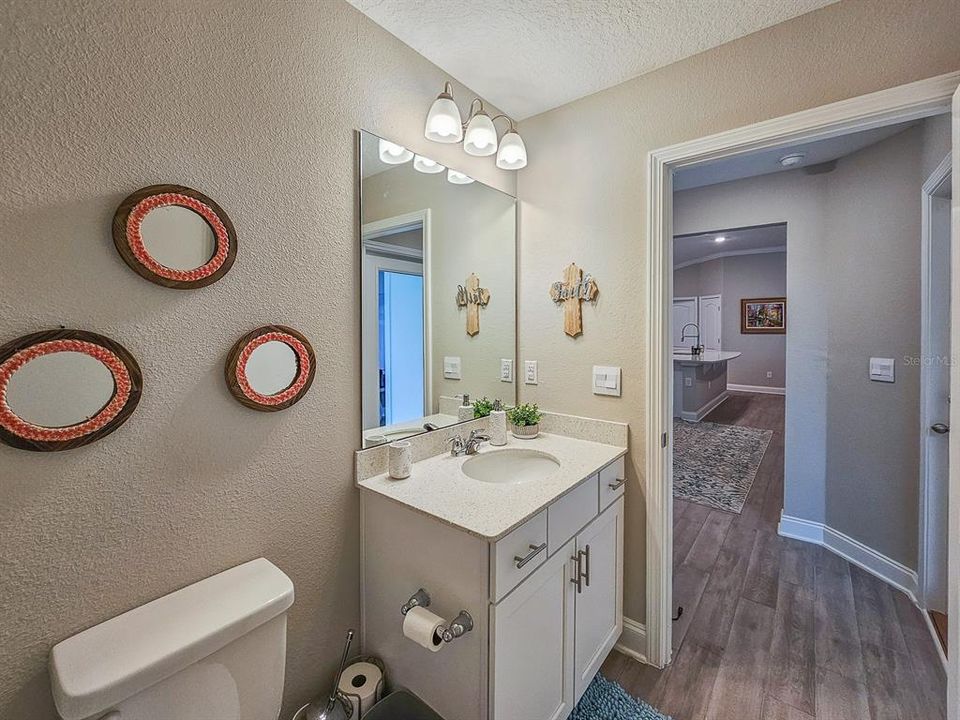 待售: $438,000 (4 贝兹, 3 浴室, 2356 平方英尺)