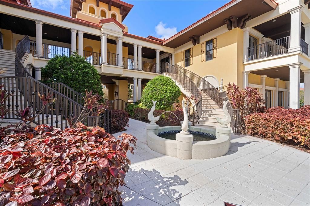 合同活跃: $225,000 (2 贝兹, 2 浴室, 1485 平方英尺)