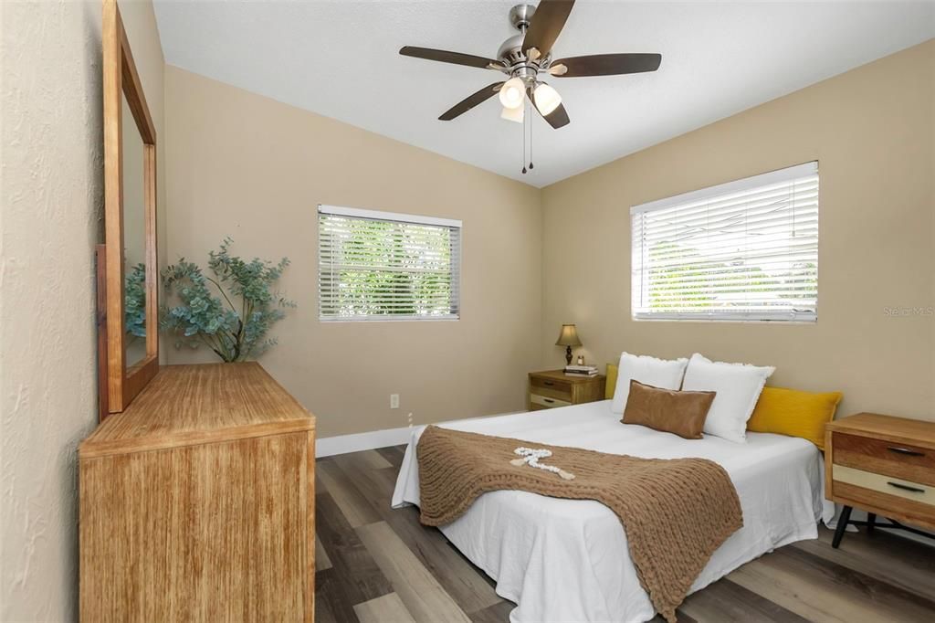 For Sale: $479,000 (3 beds, 1 baths, 1224 Square Feet)