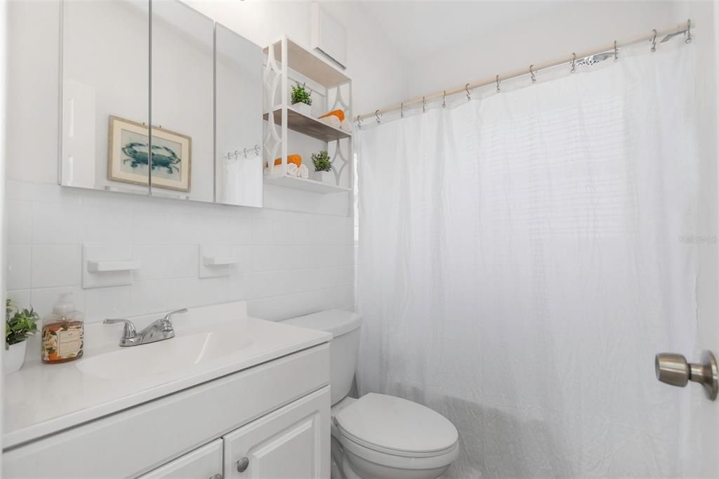 For Sale: $479,000 (3 beds, 1 baths, 1224 Square Feet)