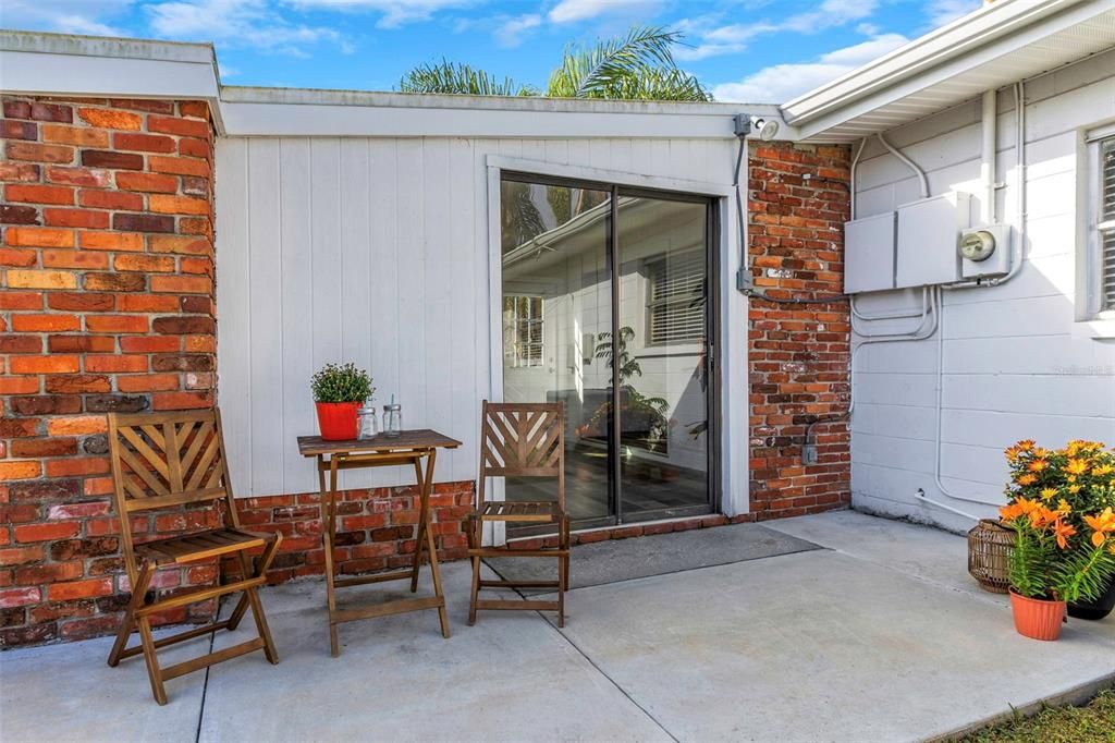 For Sale: $479,000 (3 beds, 1 baths, 1224 Square Feet)