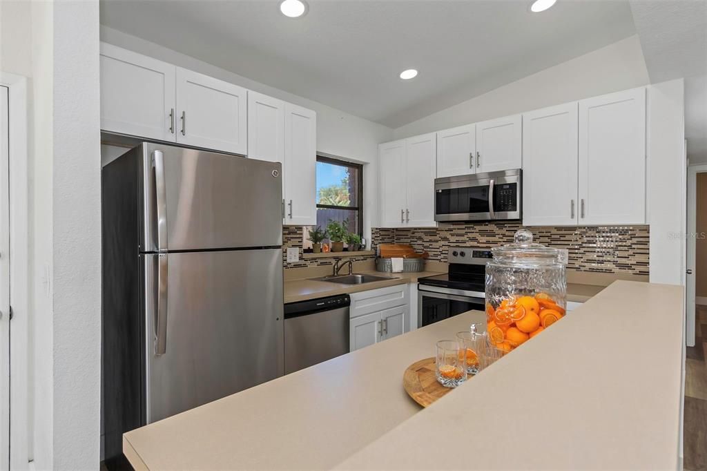 For Sale: $479,000 (3 beds, 1 baths, 1224 Square Feet)