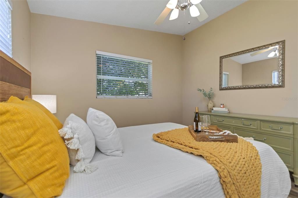 For Sale: $479,000 (3 beds, 1 baths, 1224 Square Feet)