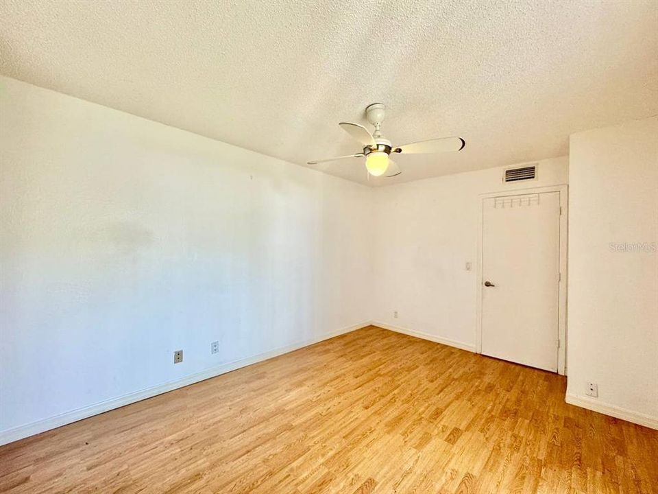 For Rent: $1,850 (2 beds, 2 baths, 1344 Square Feet)