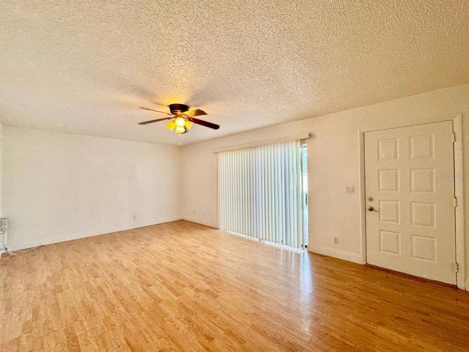 For Rent: $1,850 (2 beds, 2 baths, 1344 Square Feet)