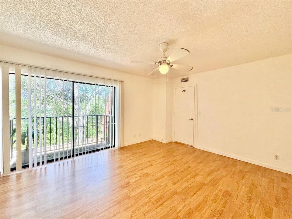 For Rent: $1,850 (2 beds, 2 baths, 1344 Square Feet)